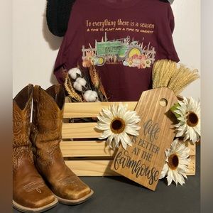 Farmer’s Daughter Exclusive Designs.